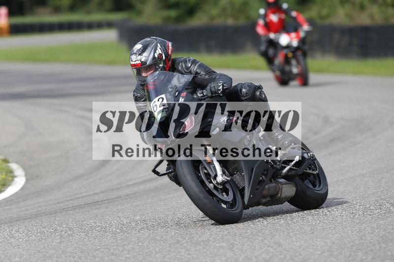 /53 16.09.2025 Track Day Domi Aegerter ADR/Gruppe gruen/62